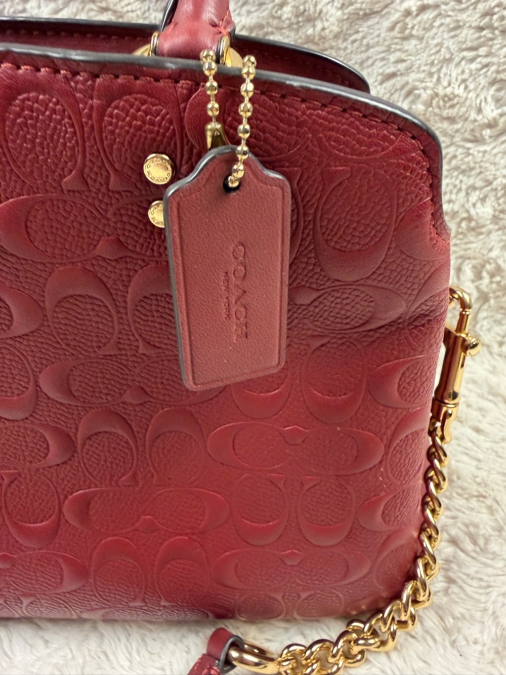 Coach Wine Embossed Leather Satchel with Gold Chain Strap - Picture 3 of 12